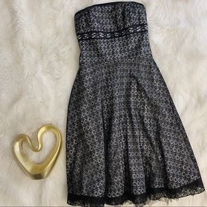 Tweeze Me lace detail dress